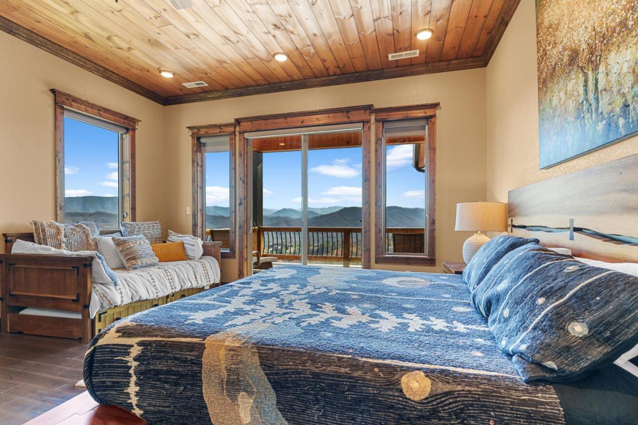 Star Of The Summit, Private Indoor Pool, Amazing Views, 1089 Free Tickets Each Paid Day, Dollywood Villa Sevierville Exterior photo